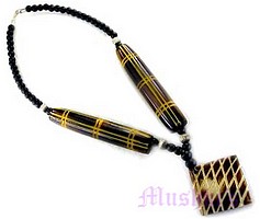 horn/resin necklace - click here for large view